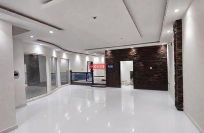 Villa - 4 Bedrooms - 6 Bathrooms for sale in Hidd - Muharraq Governorate
