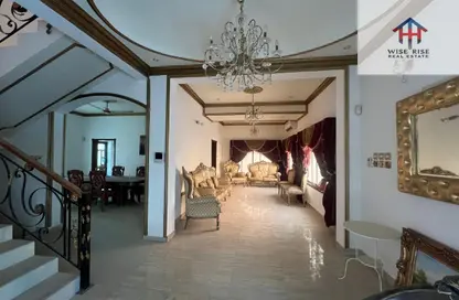 Villa - 6 Bedrooms - 6 Bathrooms for rent in Busaiteen - Muharraq Governorate