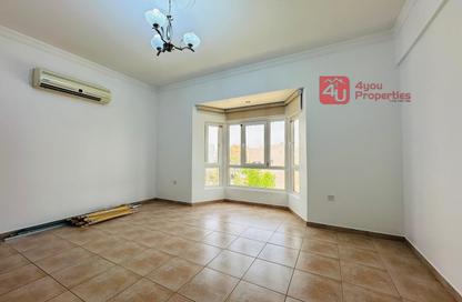 Apartment - 3 Bedrooms - 2 Bathrooms for rent in Saar - Northern Governorate Apartment - 3 Bedrooms - 2 Bathrooms for rent in Saar - Northern Governorate