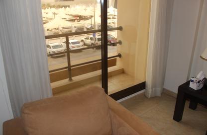 Apartment - 2 - 2 for rent in Sanabis - Manama - Capital Governorate