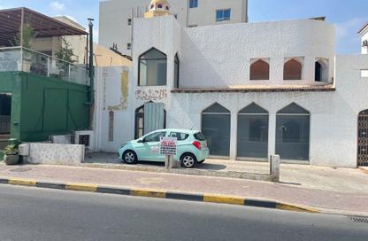 Land - 2 Bedrooms - 3 Bathrooms for sale in Gudaibiya - Manama - Capital Governorate