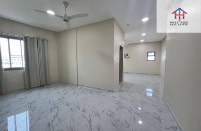 Apartment - 3 - 2 for rent in Salmaniya - Manama - Capital Governorate