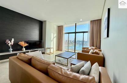 Apartment - 2 Bedrooms - 3 Bathrooms for rent in Reef Island - Capital Governorate