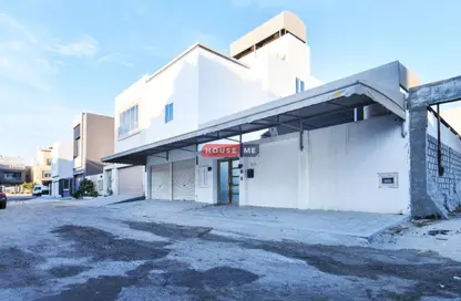 Villa - 3 Bedrooms - 4 Bathrooms for sale in Al Qurayyah - Northern Governorate