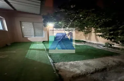 فيلا - 3 غرف نوم - 4 حمامات للايجار في القدم - المحافظة الشمالية