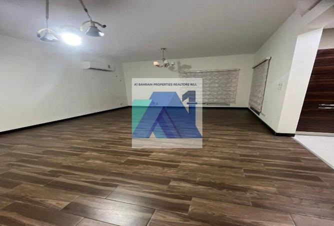 998762 - صورة العقار 2