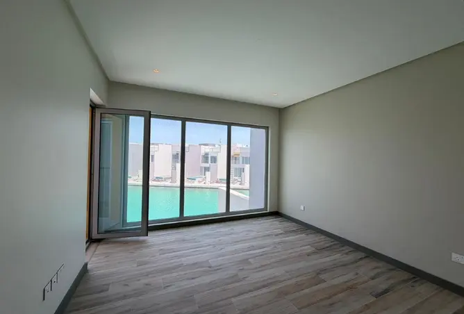 53215500 - Property Image 3