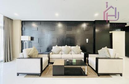 Apartment - 3 Bedrooms - 4 Bathrooms for rent in Al Juffair - Capital Governorate
