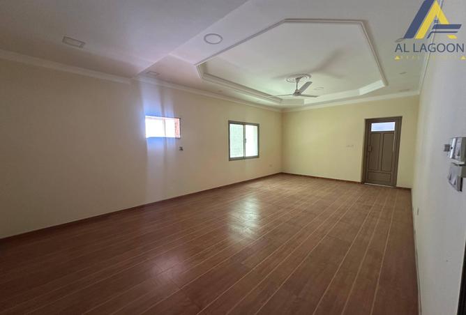 53377232 - Property Main Image