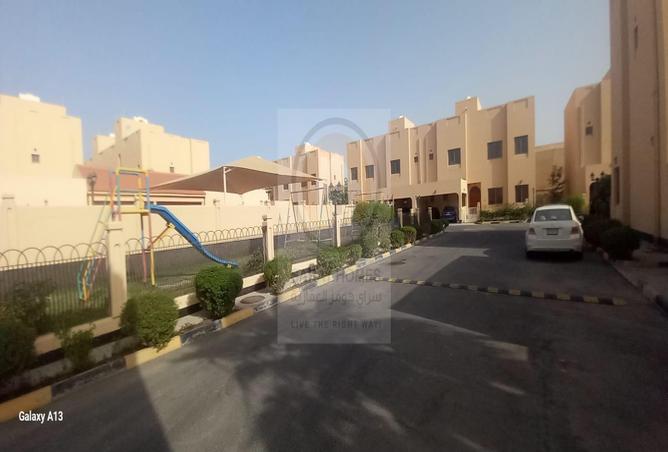 54068849 - Property Image 2