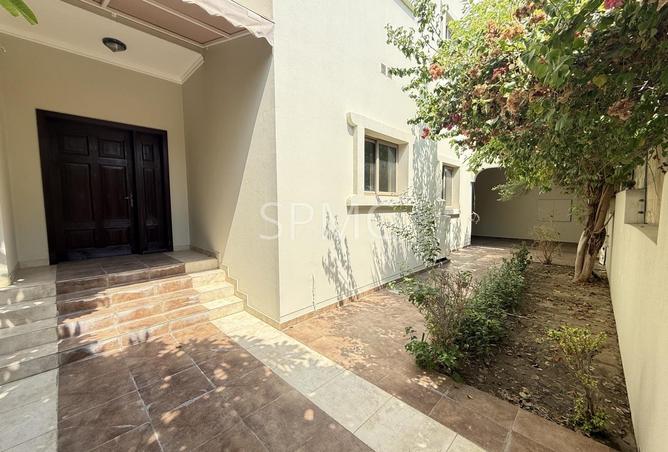 54371767 - Property Image 3