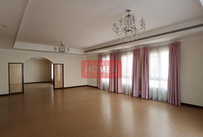 1001227 - Property Image 2