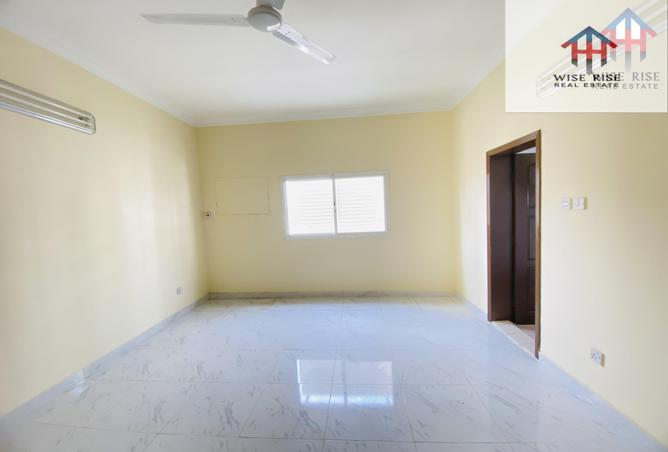 1000447 - Property Image 2