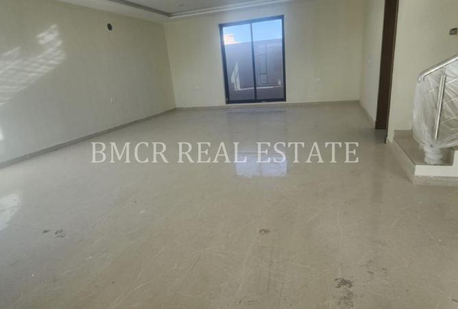 51692345 - صورة العقار 3