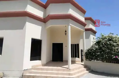 فيلا - 3 غرف نوم - 4 حمامات للايجار في الجنبية - المحافظة الشمالية