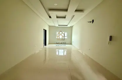 Apartment - 2 Bedrooms - 2 Bathrooms for rent in Galali - Muharraq Governorate