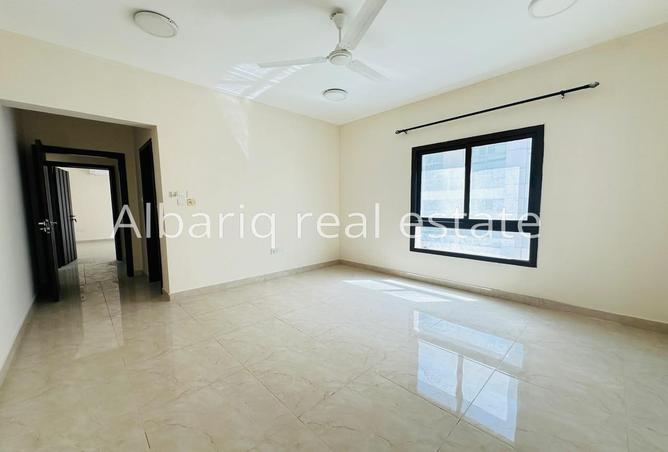 54370033 - Property Image 2