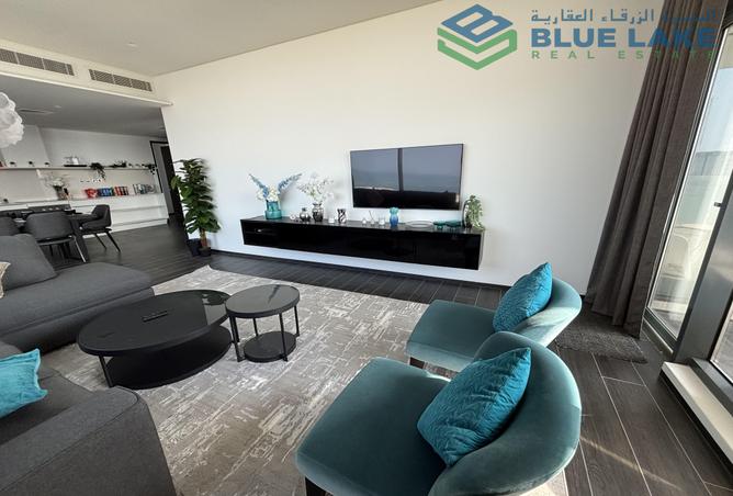975139 - Property Image 2