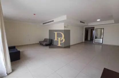 Apartment - 2 Bedrooms - 2 Bathrooms for rent in Al Burhama - Manama - Capital Governorate