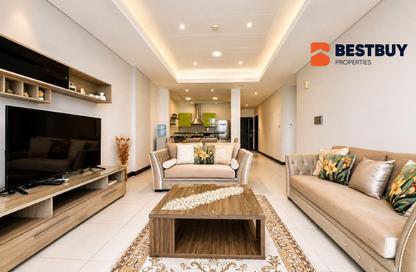 Apartment - 2 Bedrooms - 3 Bathrooms for rent in Reef Island - Capital Governorate