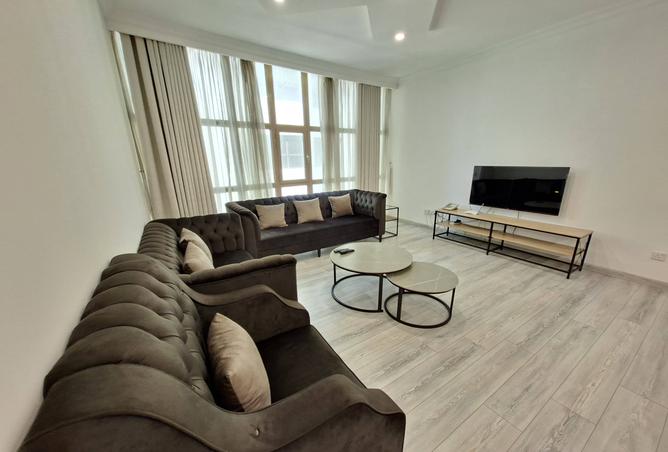 992313 - Property Image 3