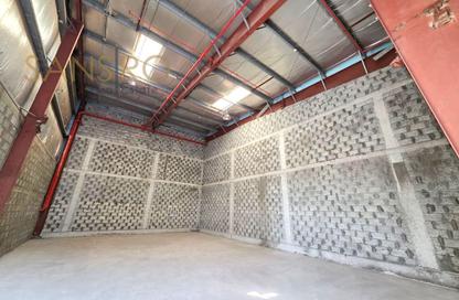 Warehouse - Studio - 1 Bathroom for rent in Hidd - Muharraq Governorate