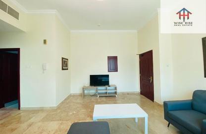 Apartment - 2 Bedrooms - 2 Bathrooms for rent in Mahooz - Manama - Capital Governorate
