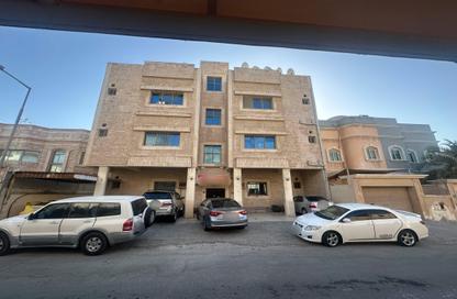 عمارة بالكامل - 8 غرف نوم - 8 حمامات للبيع في الحد - المحرق عمارة بالكامل - 8 غرف نوم - 8 حمامات للبيع في الحد - المحرق