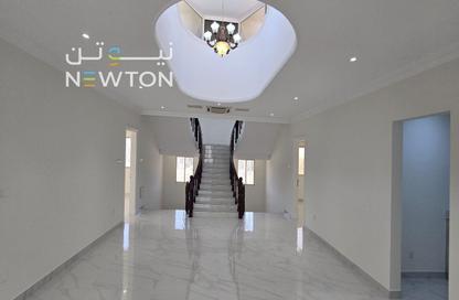 Villa - 5 Bedrooms - 5 Bathrooms for rent in Zinj - Manama - Capital Governorate