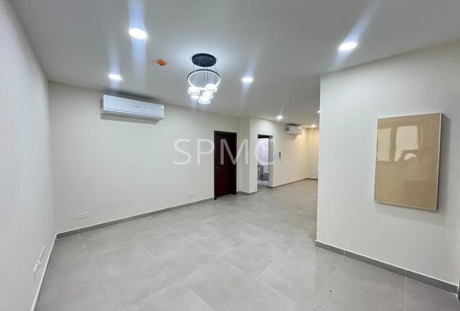 54371787 - Property Image 3