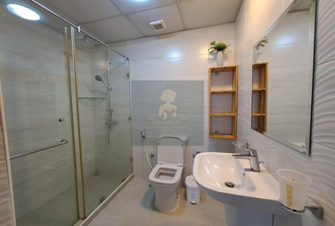 996292 - Property Image 3