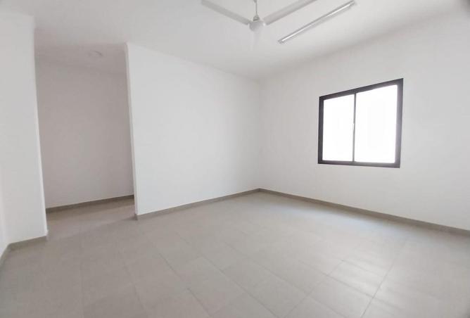 997526 - Property Image 2