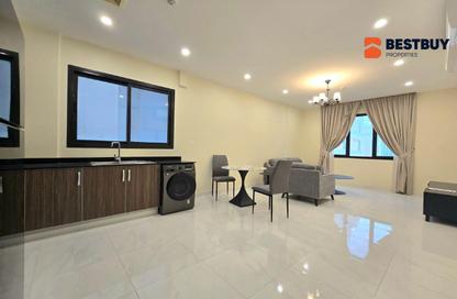 Apartment - 1 Bedroom - 1 Bathroom for rent in Al Burhama - Manama - Capital Governorate