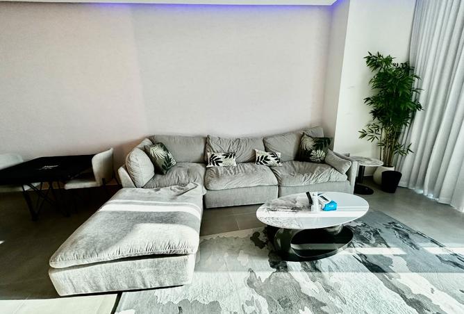57011219 - Property Image 2