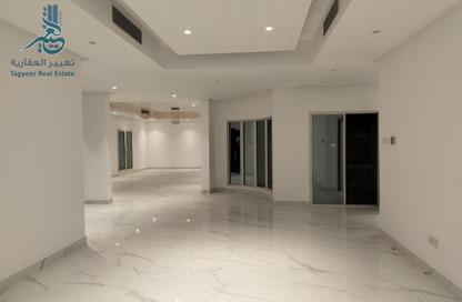 Villa - 4 Bedrooms - 6 Bathrooms for rent in Hamala - Northern Governorate