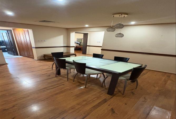 996646 - Property Image 2