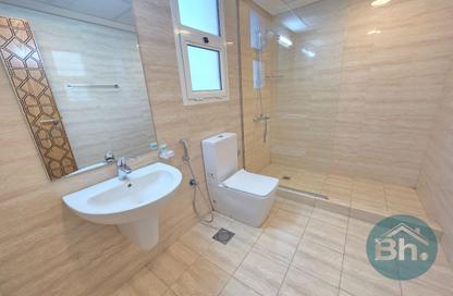 Apartment - Studio - 1 for rent in Al Juffair - Capital Governorate