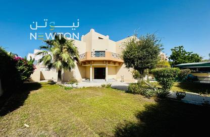 Villa - 4 Bedrooms - 5 Bathrooms for rent in Janabiya - Northern Governorate