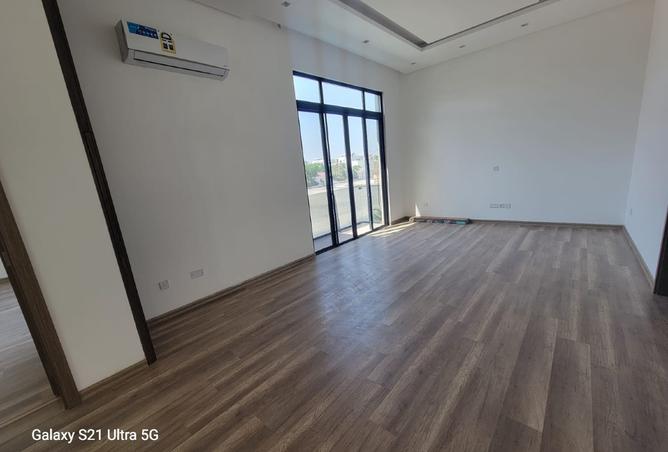 52091227 - Property Image 3