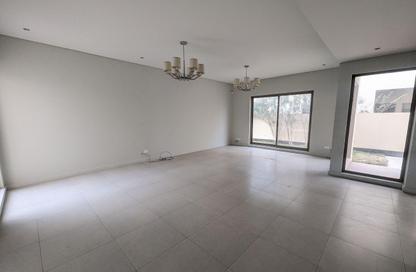 Villa - 5 Bedrooms - 5 Bathrooms for rent in Janabiya - Northern Governorate