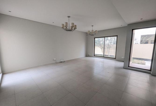 51825273 - Property Image 2