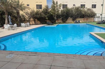 Villa - 5 Bedrooms - 5 Bathrooms for rent in Janabiya - Northern Governorate