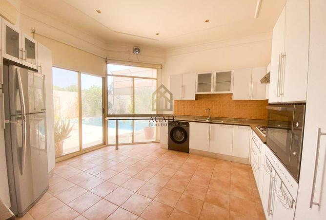 56733780 - Property Image 3
