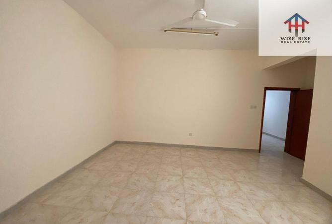 54370553 - Property Image 3