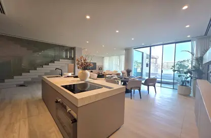 Villa - 4 Bedrooms - 6 Bathrooms for sale in Reef Island - Capital Governorate