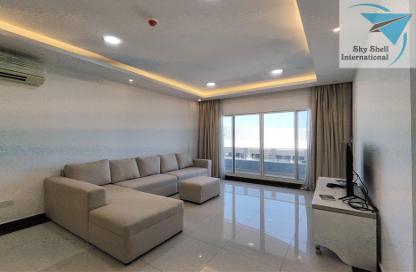 Apartment - 2 Bedrooms - 2 Bathrooms for rent in Busaiteen - Muharraq Governorate