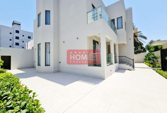 995654 - Property Main Image