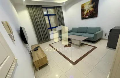 شقة - غرفة نوم - 1 حمام للايجار في شارع المعارض - الحورة - محافظة العاصمة