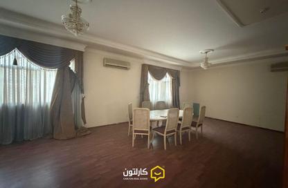 Villa - 3 Bedrooms - 4 Bathrooms for rent in Seef - Capital Governorate