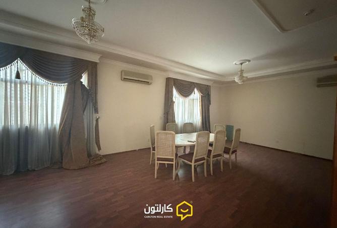 53112484 - Property Image 2